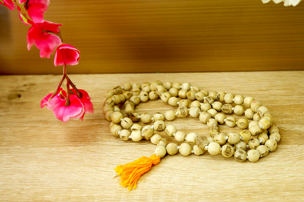Pure Tulsi Necklace/ Mala With Radha Engrooved Bead Kanthimala One Round  Best Quality Holy Things Spritual Things - Etsy